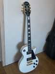 Epiphone Les Paul Alpine White
Gitara elektryczna
Inspirowana kolekcją