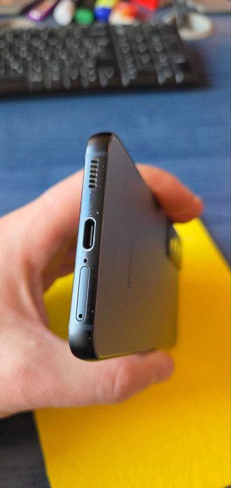 Смартфон Samsung Galaxy S22 256gb Android 16 топова модель, флагман