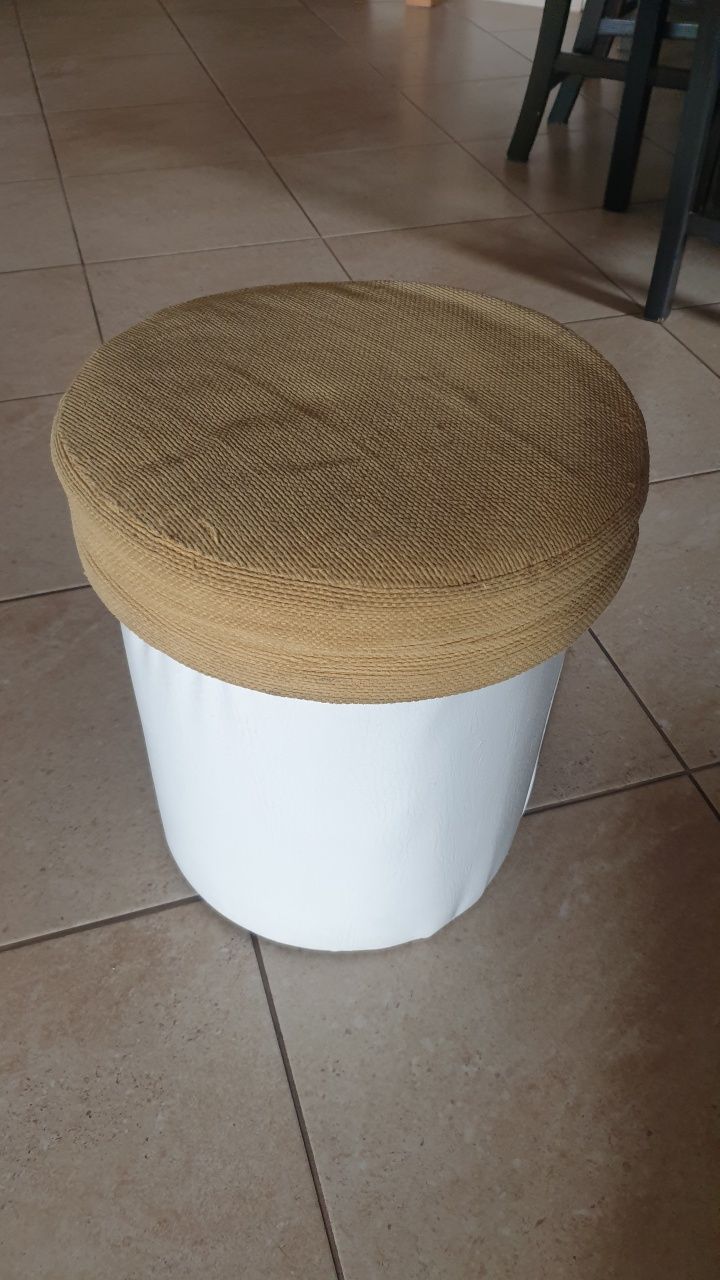 Taboret okrągły biały