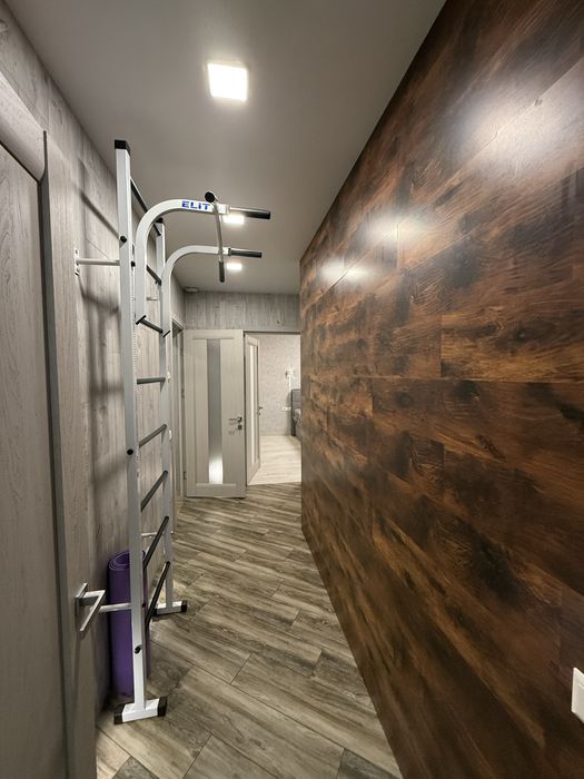 Продам люкс 3к 88м2 центр міста Срарокозацька