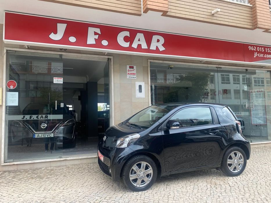 Toyota iQ 1.0 Multidrive +