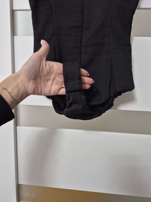 Чорний класичний боді Xs