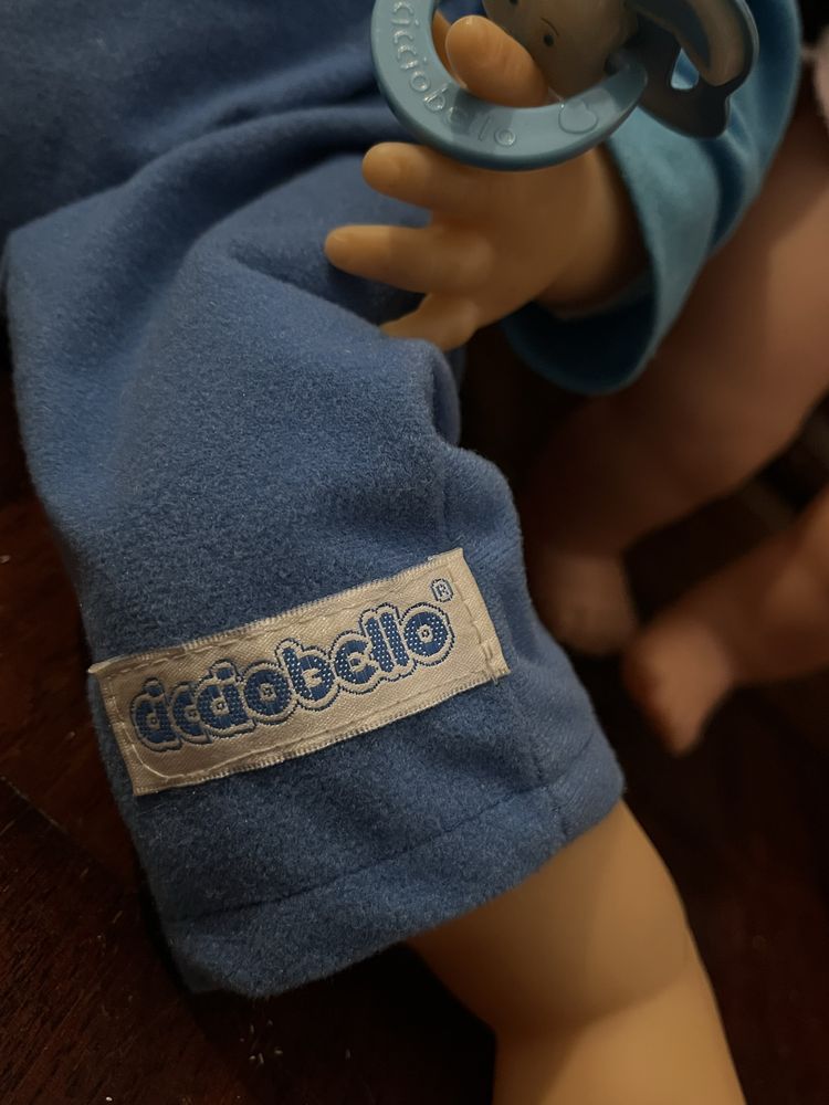 Bonecos bebés em excelente estado