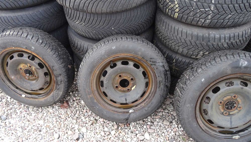 Opony Ford B-Max zimowe stalówki 4x108 R14 (27)