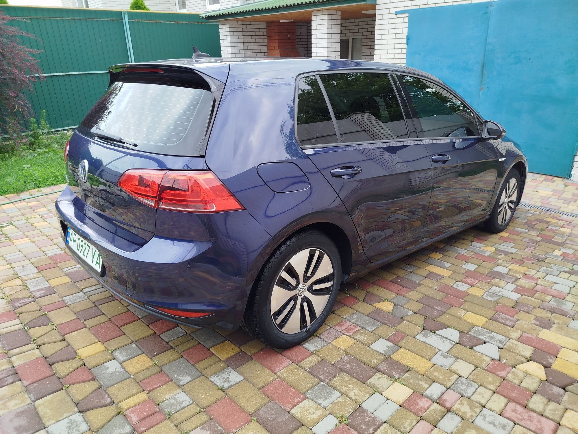 E-golf 2016 проезжает 150км