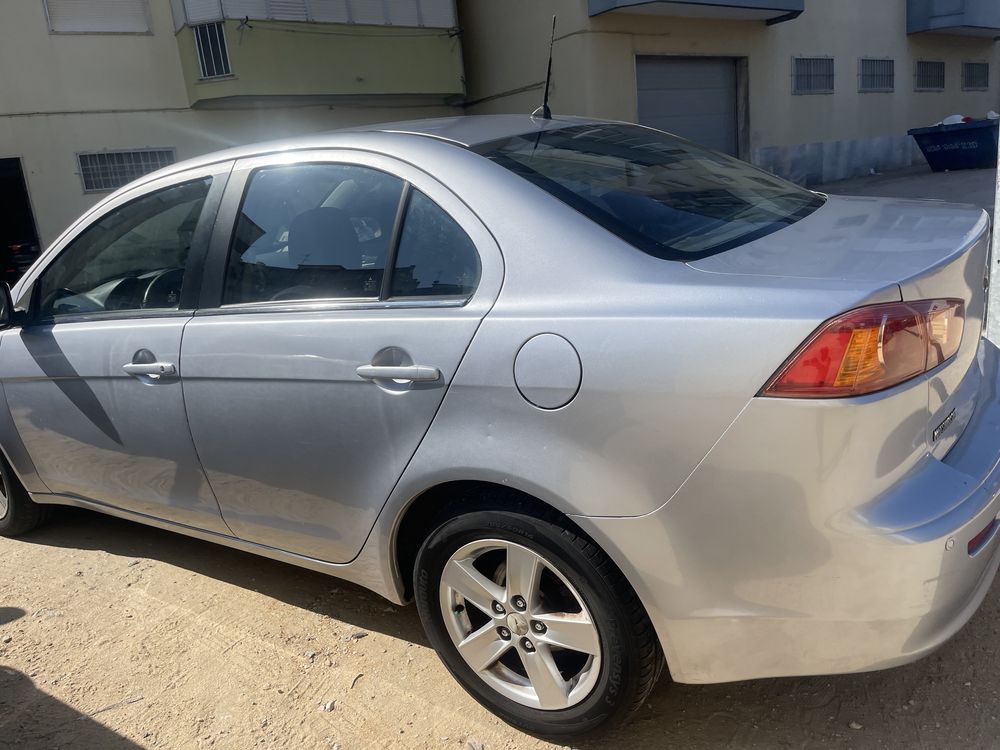 for sale Mitsubishi lancer 2008 1.5 automatic gear rear sensors