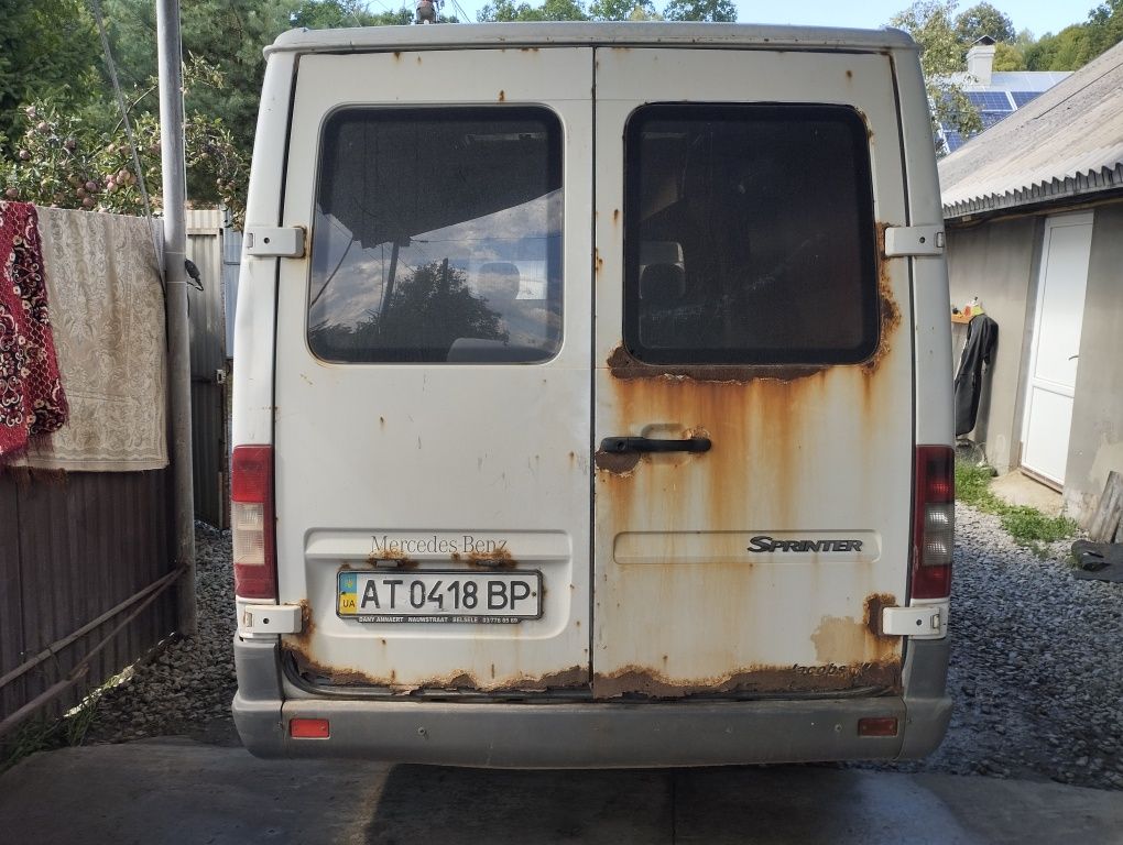 Sprinter спрінтер 208 груз