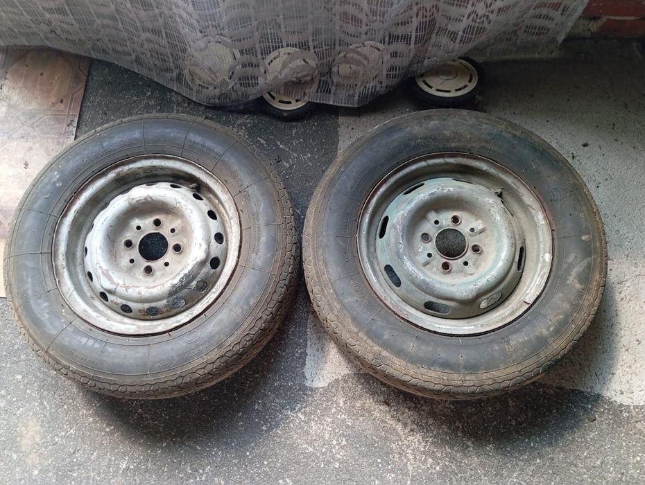 Rolnictwo 2 całe koła  165/80R13 USSR