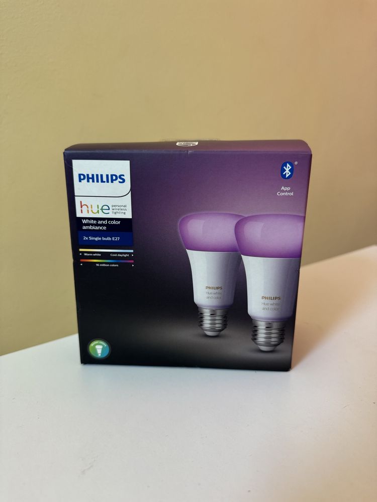 Лампа-розумна Philips Hue E27,11W(60вт) 2000К-6500К ,Bluetooth