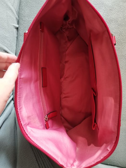 Красная кожаная сумка Lloyd Baker, Великобритания