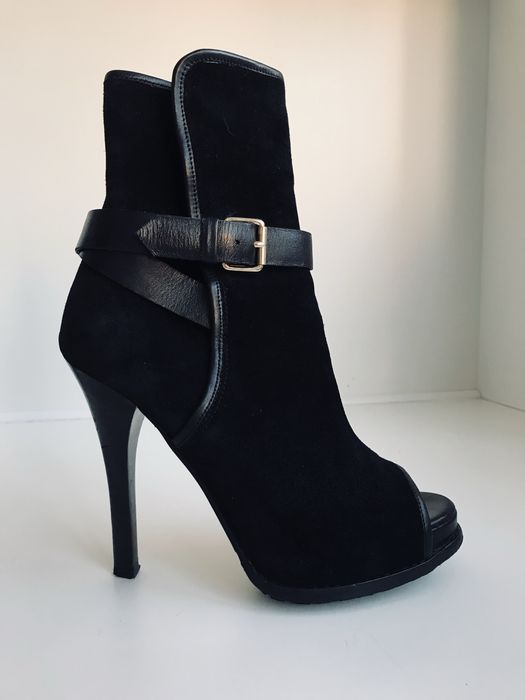 Ботильоны замшевые