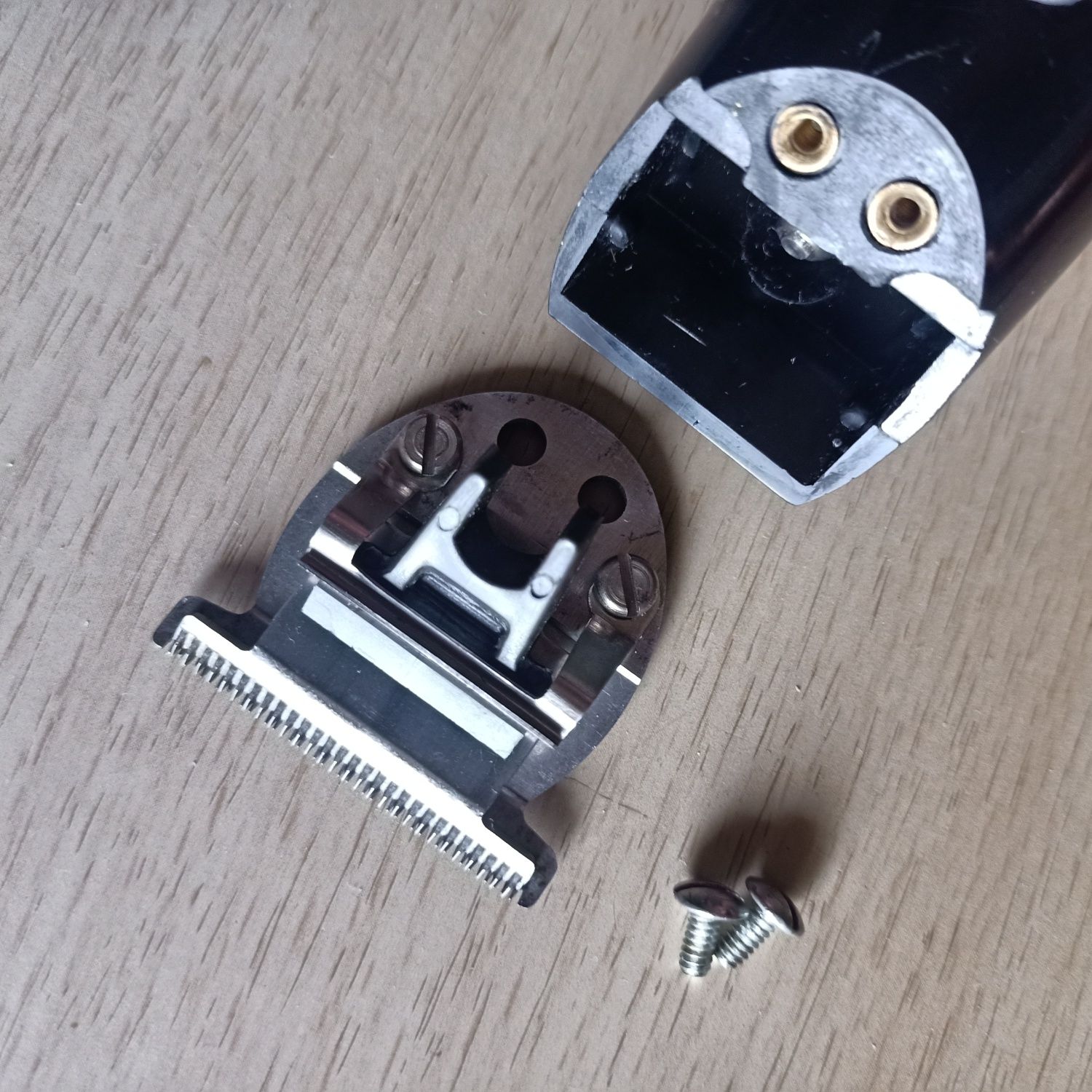 Maszynka trymer Oster model 5984 E . Dla znawców.