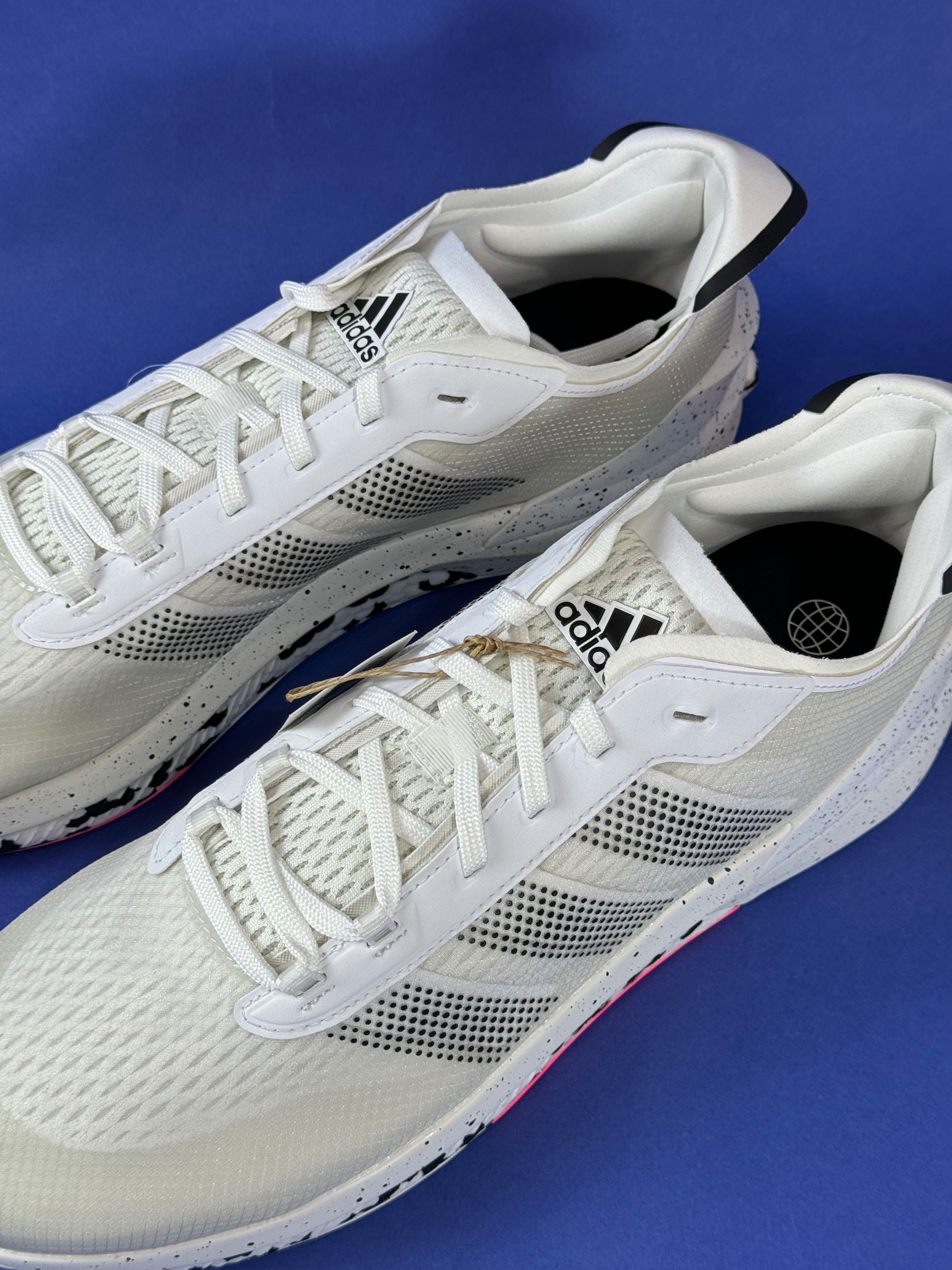 Чоловічі легкі літні кросівки Adidas Avryn 46.5 розмір