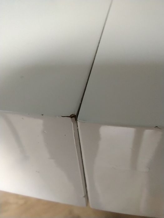 Okrągły stół biały, lakierowany średnica 90cm, rozkladany do 190cm