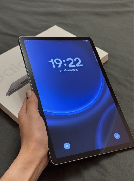 Продам планшет Samsung