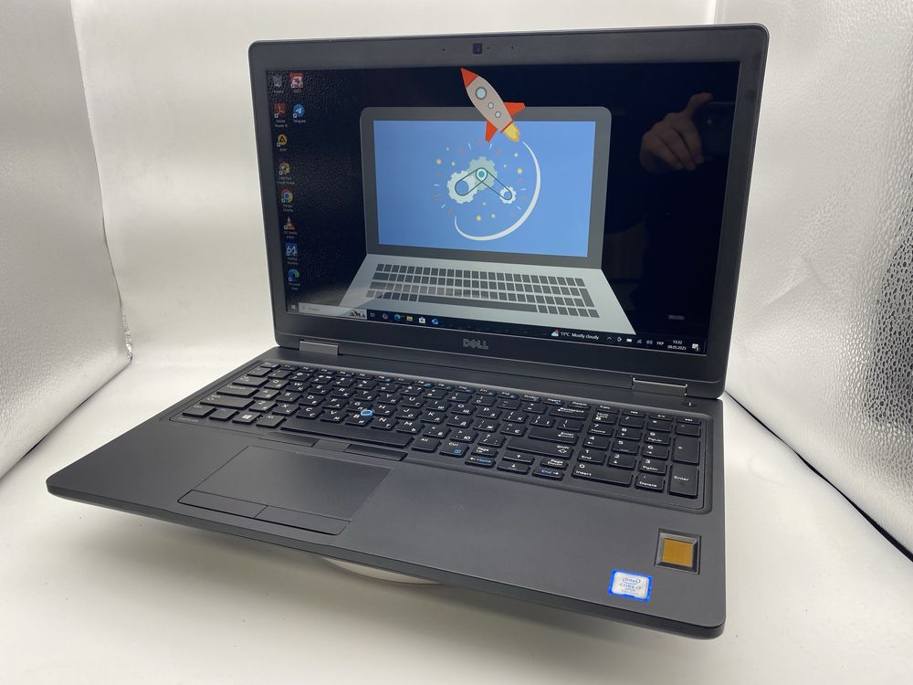 Dell Latitude 5580 MX940 15,6" SensorFHD i7-7820HQ/16GB/512Gb M2/4GLTE