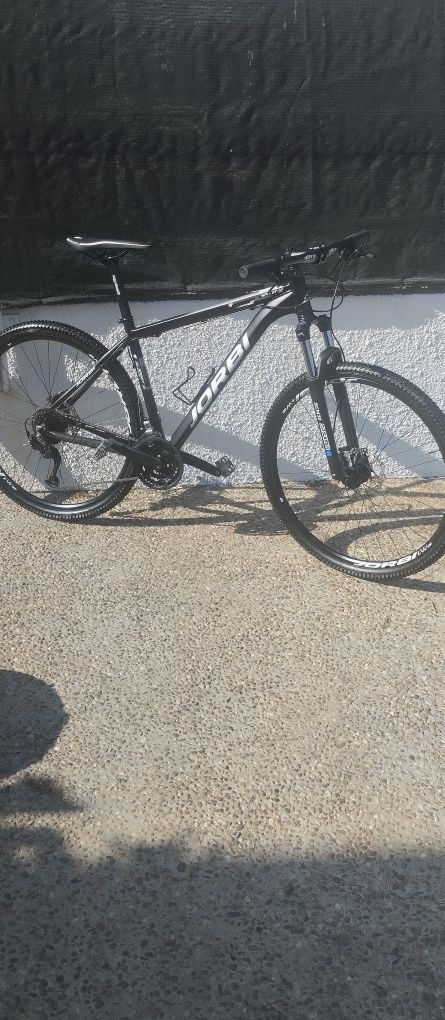 Bicicleta Jorbi 29 nova