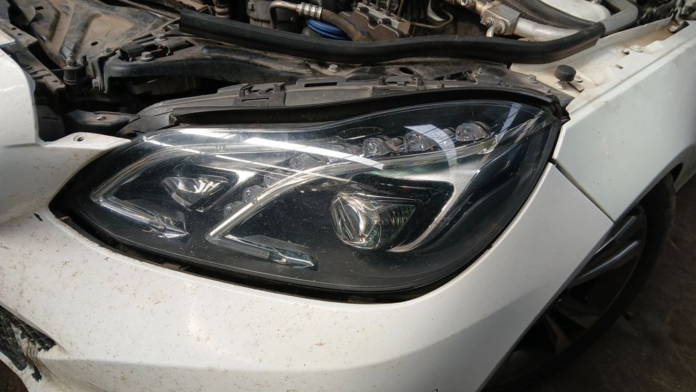 Ótica / farol esquerda MERCEDES-BENZ Classe E (W212)