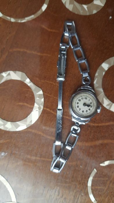 Ретро наручний жіночий годинник  Swiss Fond Asier, 17 каменів, робочий