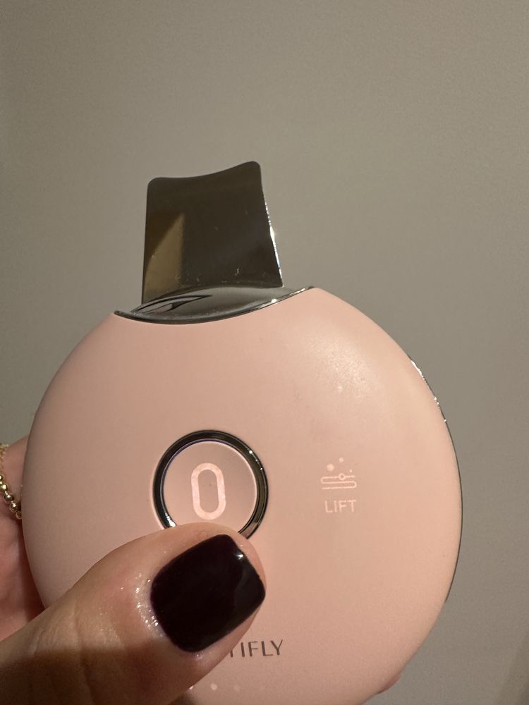 Peeling kawitacyjny B-Scrub Perfume Blush Beautifly