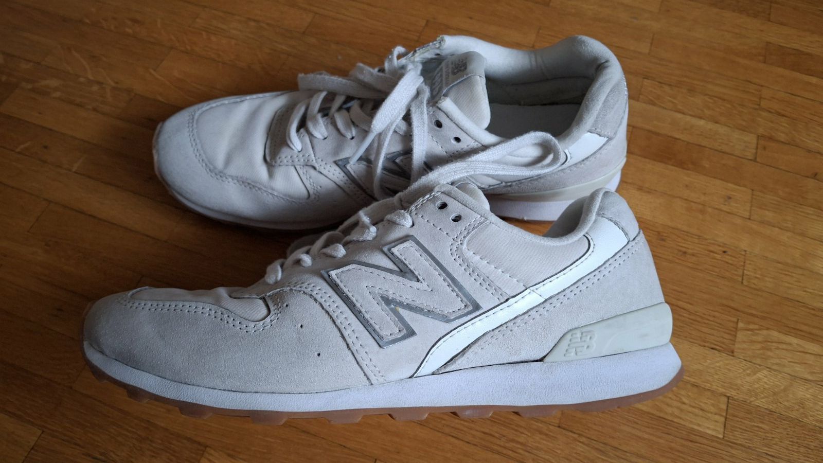 Оригінальні  кросівки New Balance 997  39р стелька 25см