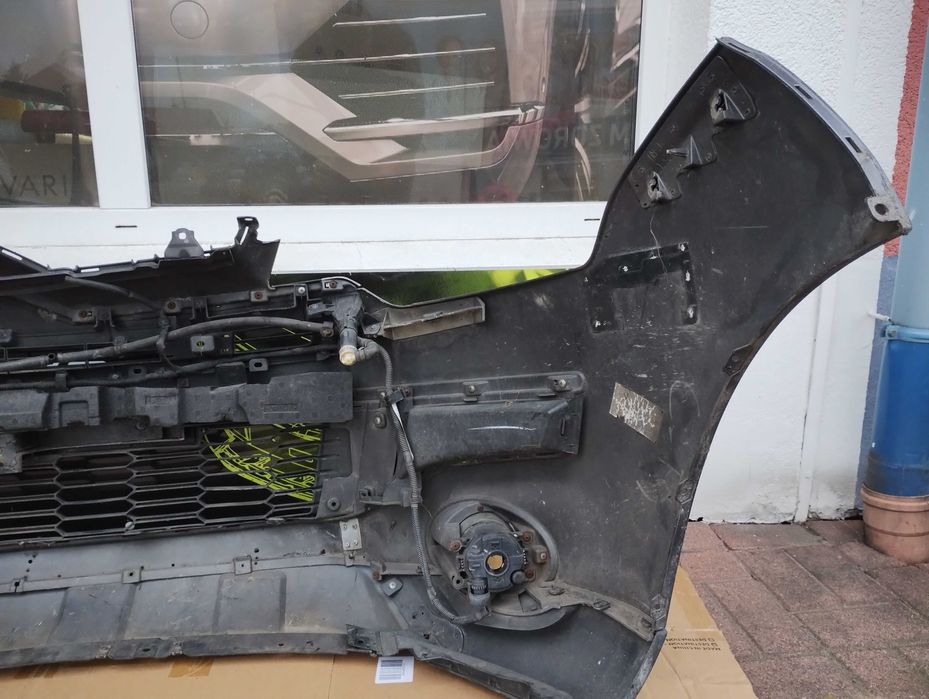 Zderzak przedni Citroen C-Crosser