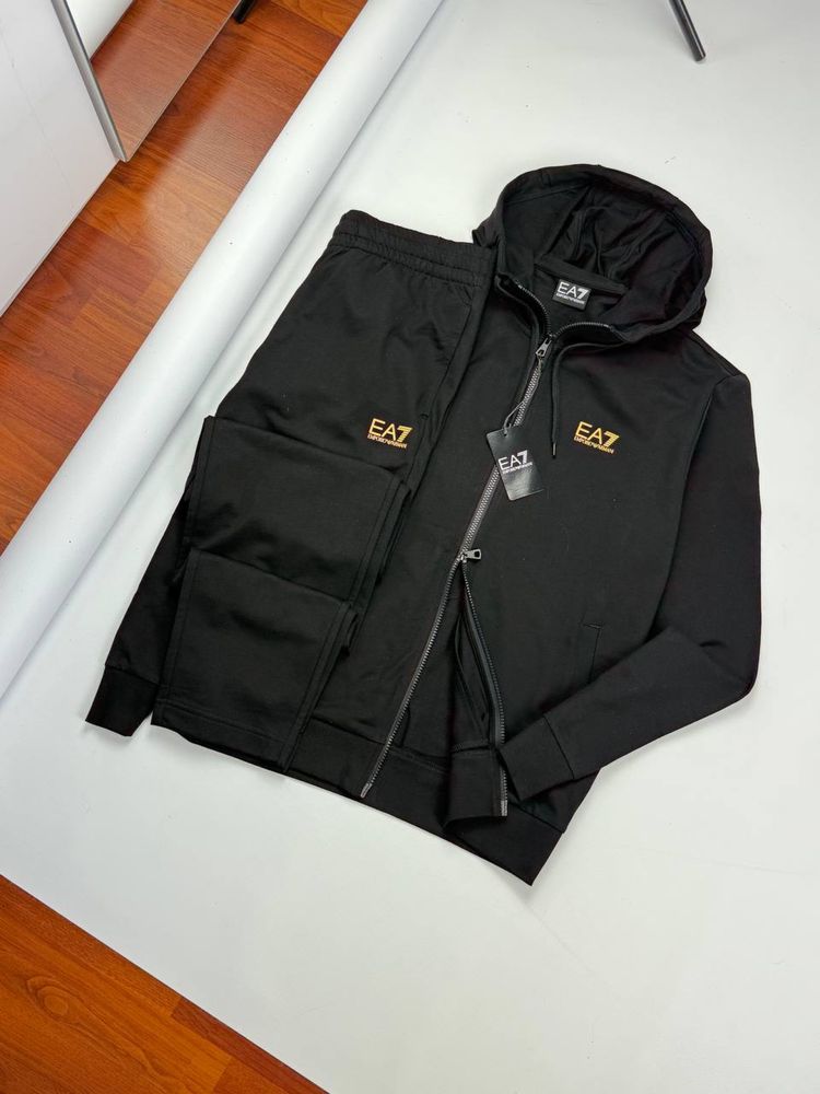 Спортивний костюм EA7 Emporio Armani Оригінал