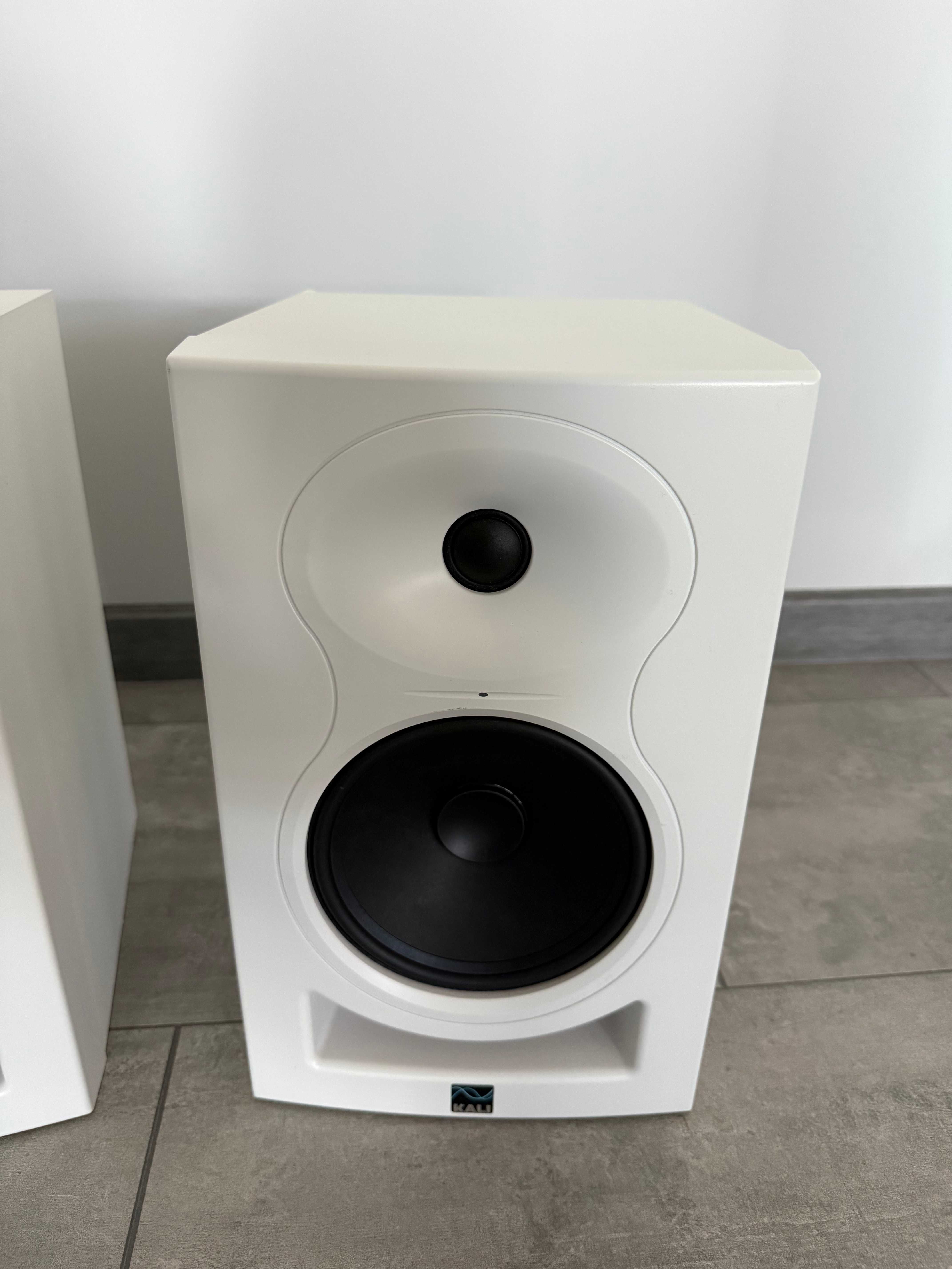 Kali Audio LP-6W V2-EU (2 sztuki) – Monitory odsłuchowe białe (FV 23%)