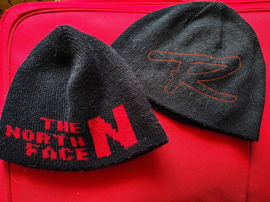 Trzy czapki młodzieżowa THE NORTH FACE