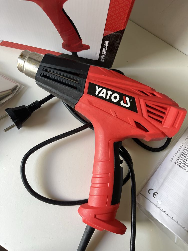 Opalarka Yato YT-82294, 2000W, 450-600C 2 biegi + 4 wymienne dysze