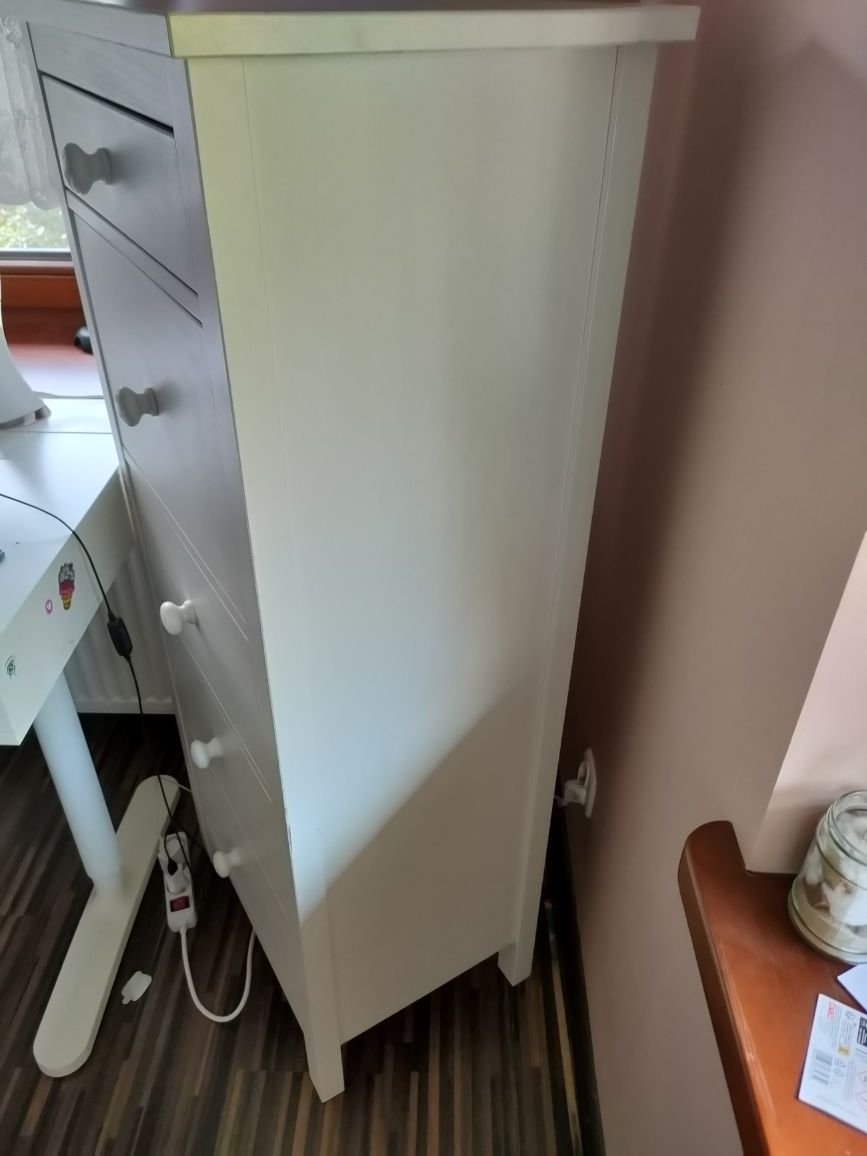 Komoda Hemnes Ikea