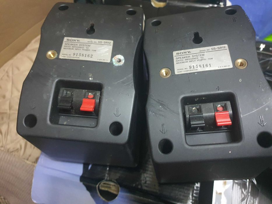 2 colunas Sony SS-SR12 vintage