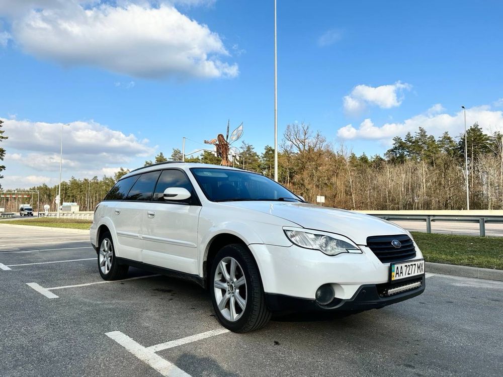 Продам Subaru Outback 2008