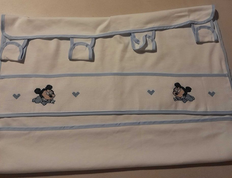 pecas bordadas a mão em ponto cruz para recém nascido