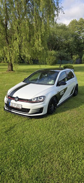 Sprzedam Golf 7 gti 2015r (usa) 280hp manual