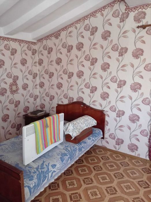 Продаю дім, Куцуруб