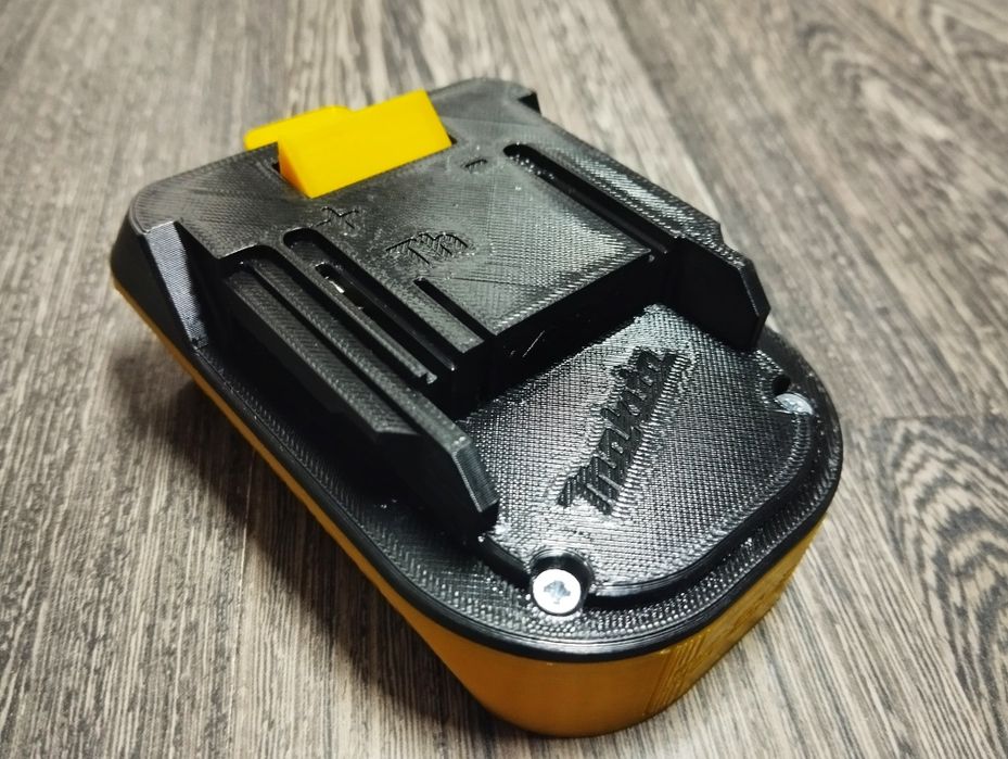 Адаптер перехідник акумулятор DeWALT на інструмент Makita