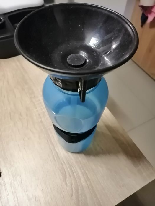 Bidon do wody dla psa