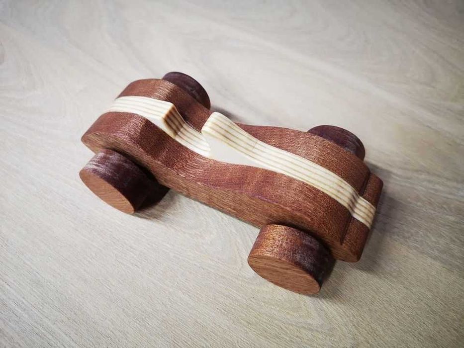 Carro de corrida clássico