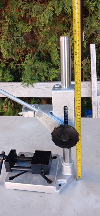 Стійка для дріллі