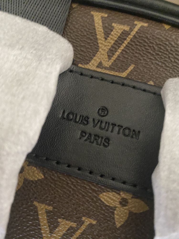 Mochila Louis Vuitton Josh Backpack
