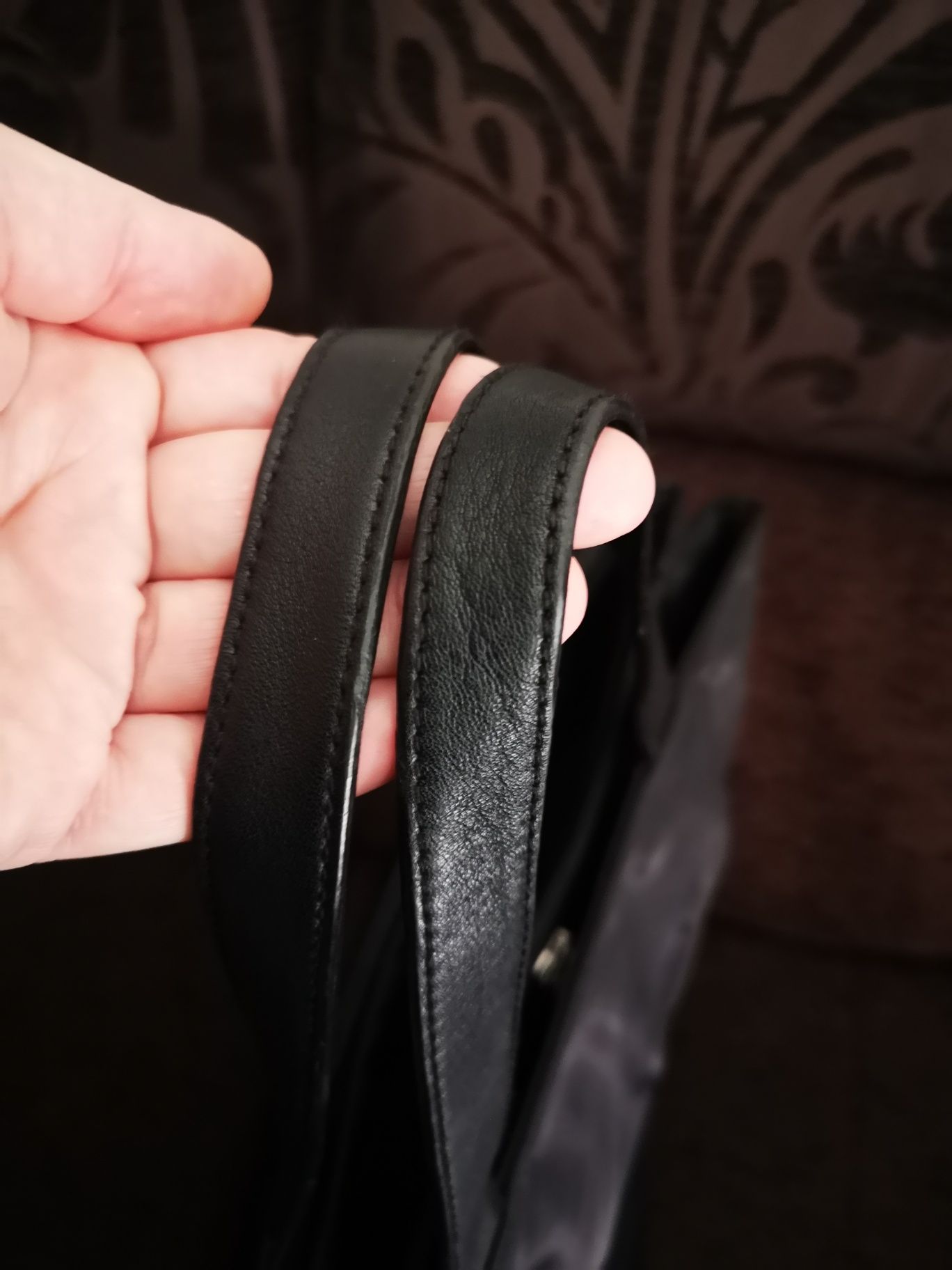 Mala Furla preta como nova