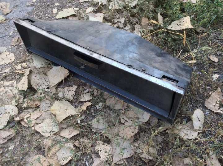 бардачек газ-24 "Волга"