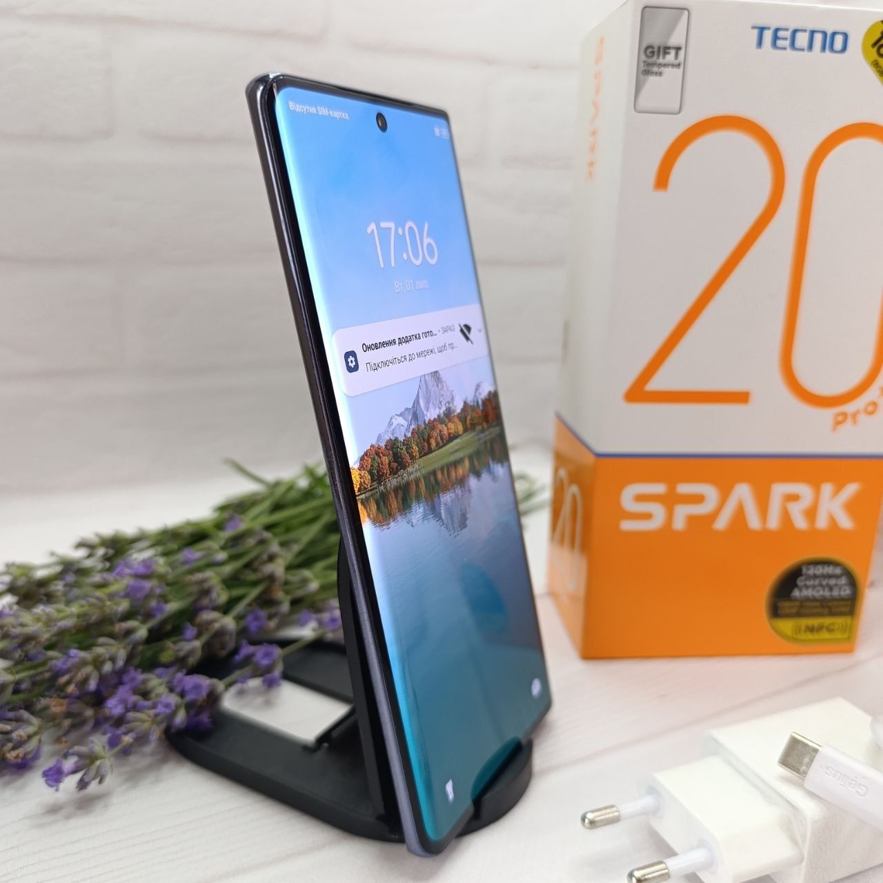 Продам телефон Tecno Spark 20 Pro Plus  8+8/256Gb NFC в гарному стані