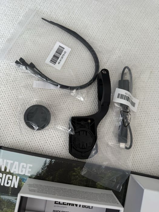 Велокомпʼютор Wahoo Elemnt Bolt V2