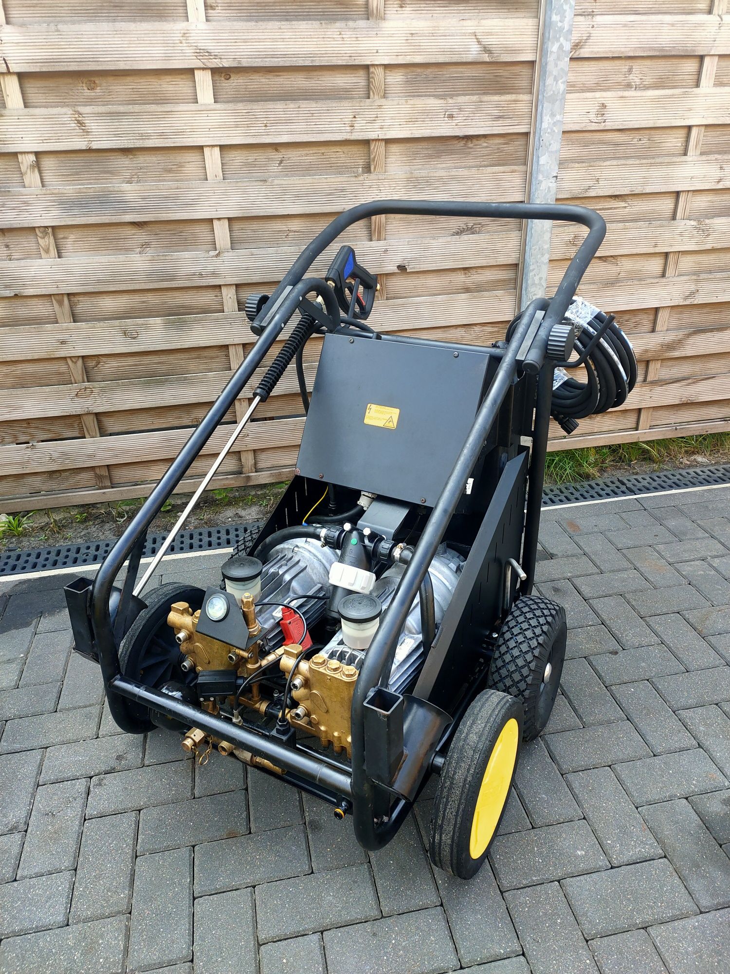 KARCHER HD 2000 SUPER Myjka ciśnieniowa