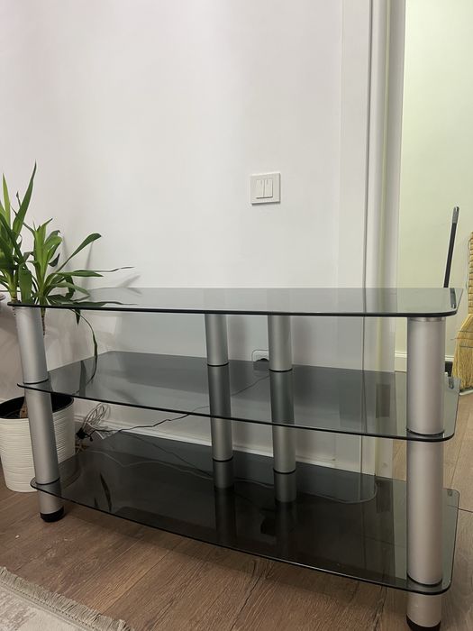 Тумба з скла