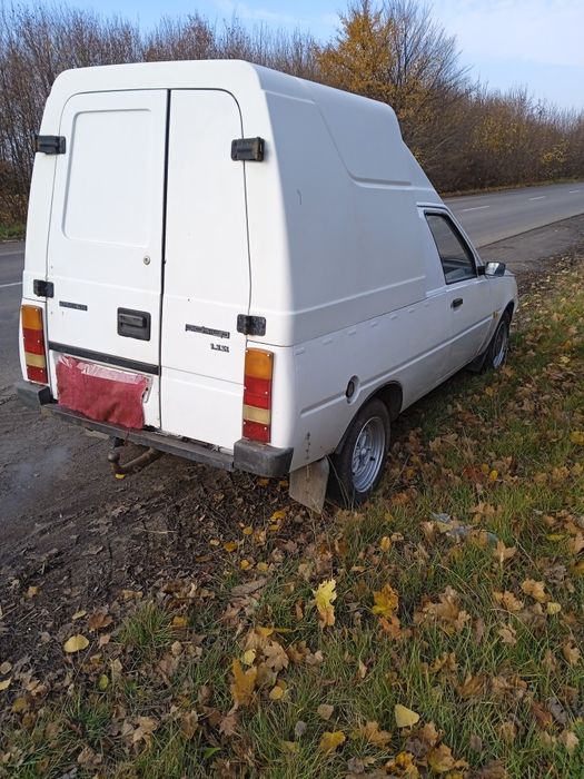 Таврія пікап 1.3 газ бензин