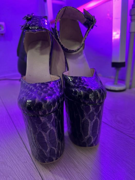 Стріпи зі шкіри пітона (трійки)