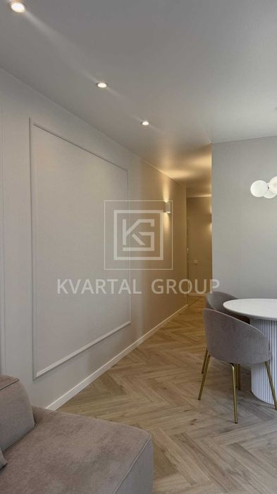 БЕЗ КОМІСІЇ! дуже гарна 2 кімнатна квартира. ЦЕНТРАЛЬНИЙ парк